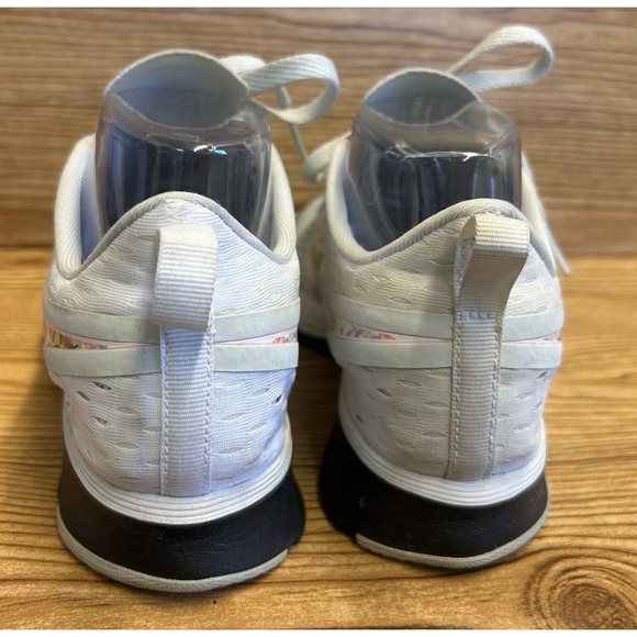 Nike Zoom Strike Running Shoes AV2607-001 Women's Size 8 Floral - Picture 7 of 9